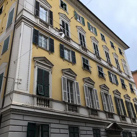 Alya's By Holiday World Apartment Genoa