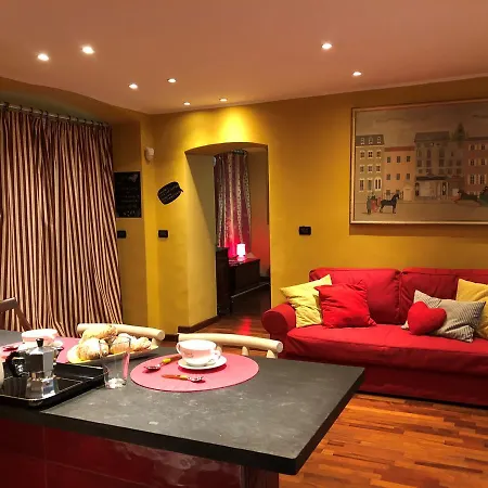 Alya's By Holiday World Apartment *